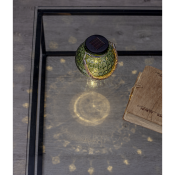 solcellslykta i grönt glas