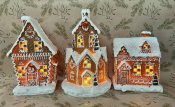 pepparkakshus med belysning